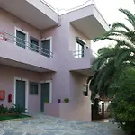 Mirella Apartment *