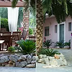 Mirella Apartment