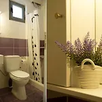 Mirella Apartment *
