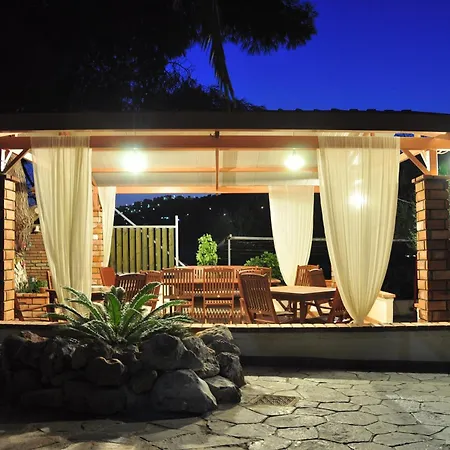 Lägenhet Mirella Loutra Oraias Elenis