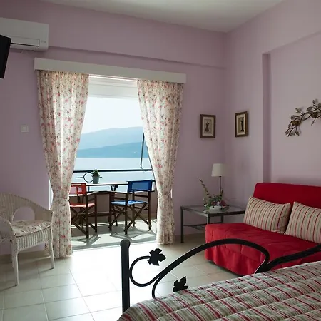 Mirella Loutra Oraias Elenis