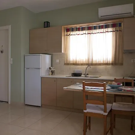 Mirella * Loutra Oraias Elenis