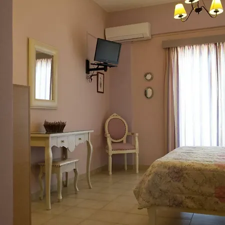 شقة Mirella لوترا أوراياس إلينيس