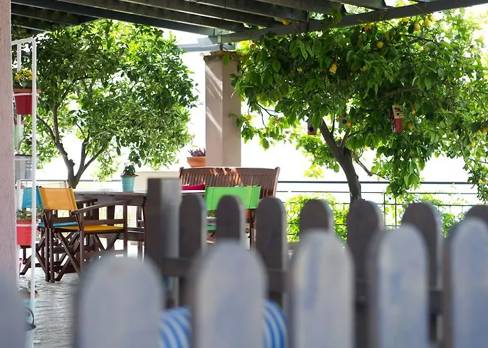 Mirella * Loutra Oraias Elenis