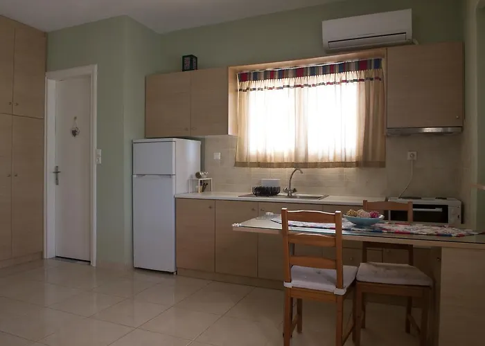 Mirella * Loutra Oraias Elenis